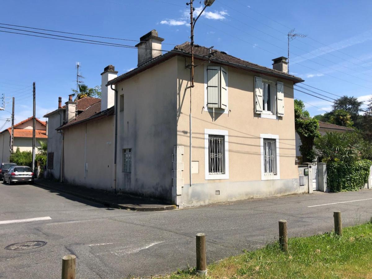 Petite Maison Avec Terrasse Jurancon ภายนอก รูปภาพ